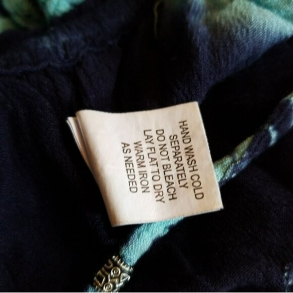 SALE🌟Blue Island Cover-Up - Picture 8 of 8